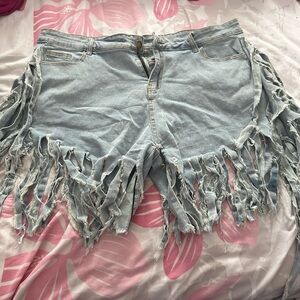 denim shorts never worn before